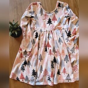 Size 6/7 Hanna Anderson Christmas Dress